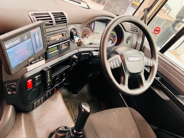 DAF CF 290 6×2 Rear Steer Fridge Box
