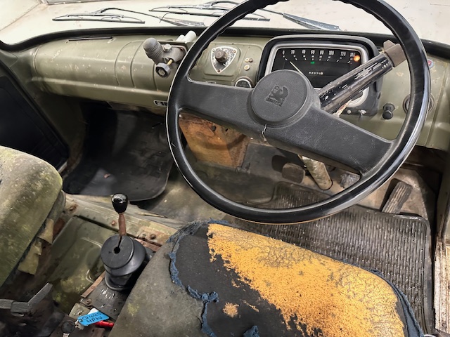 Bedford MJ 330 4×4 Cargo Truck