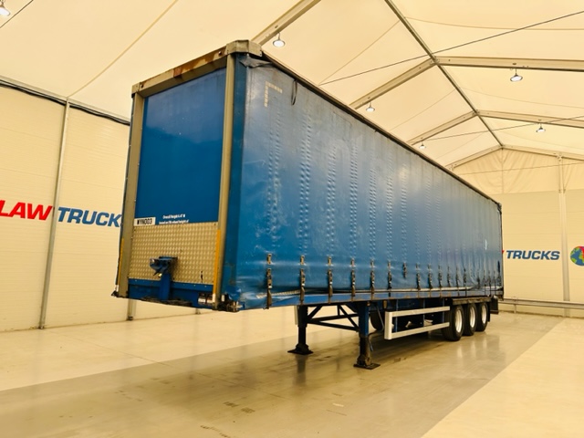 SDC Tri Axle Curtainsider Trailer