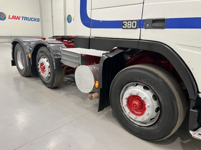 Volvo FM12 380 6×2 Midlift Tractor Unit Manual