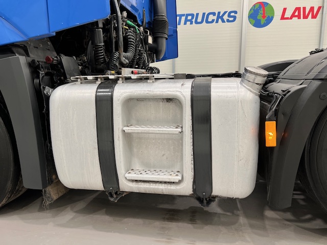 Mercedes Actros 2545 6×2 Midlift Tractor Unit
