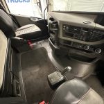 Volvo FH 460 6×2 Midlift Tractor Unit - thumbnail