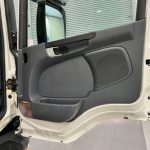 Scania P280 6×2 Rear Lift Day Cab Fridge Box - thumbnail