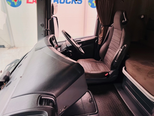 Scania R450 6×2 Midlift Topline Tractor Unit
