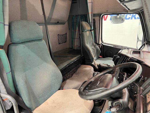 Volvo FM12 380 6×2 Midlift Tractor Unit Manual