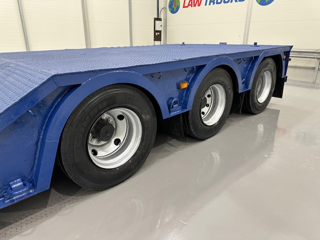 King GTL 48 60 Tri Axle Machinery Carrier Lowloader