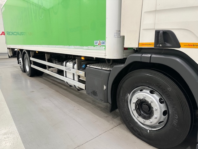 Scania P280 6×2 Rear Lift Day Cab Fridge Box