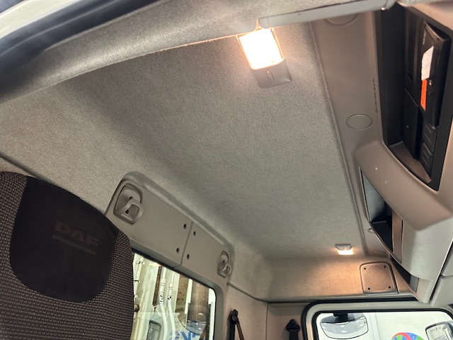 DAF LF 220 4×2 Day Cab Refuse Collector