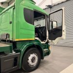 Scania P94 220 4×2 Sleeper Cab Flatbed - thumbnail