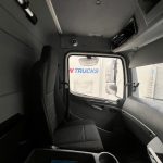 Mercedes Axor 1824 Day Cab Box Van - thumbnail