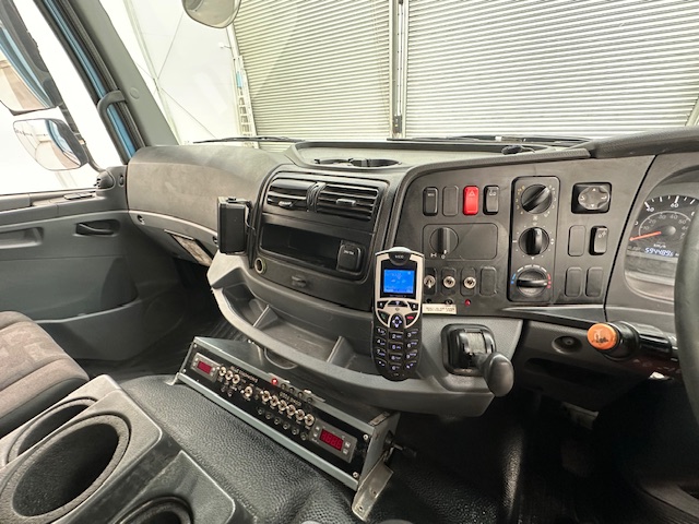 Mercedes Axor 2529 Rear Lift Sleeper Cab Box Van
