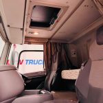 DAF CF 330 6×2 Rear Lift Sleeper Cab Curtainsider - thumbnail
