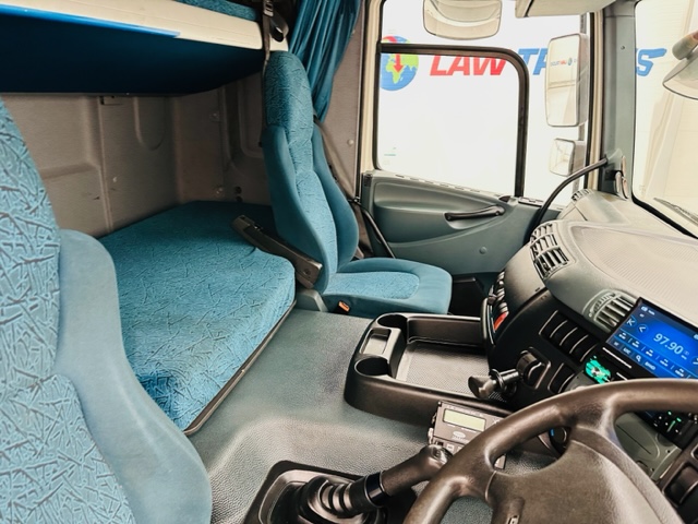 DAF CF65 220 Sleeper Cab Fridge Box
