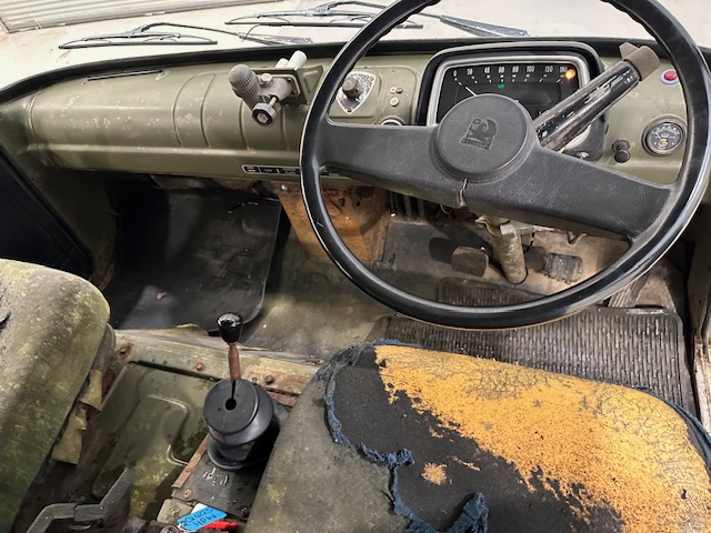 Bedford MJ 330 4×4 Cargo Truck