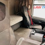 DAF CF 220 4×2 Sleeper Cab Curtainsider - thumbnail