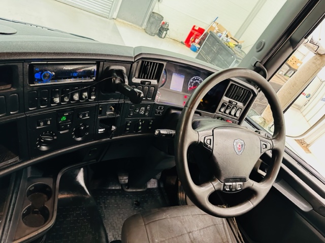 Scania R420 6×2 Midlift Topline Tractor Unit