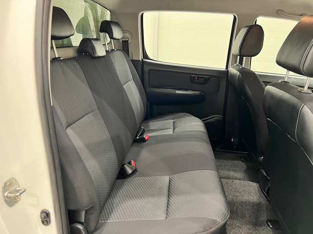 Toyota Hilux 2.5 D-4D 4×4 Double Cab Pick Up