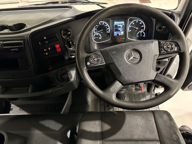 Mercedes Atego 1524 Day Cab  Box Van