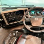 Volvo FM 450 6×2 Midlift Tractor Unit - thumbnail