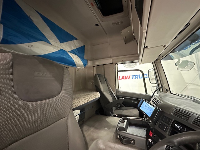 DAF CF 460 6×2 Midlift Tractor Unit