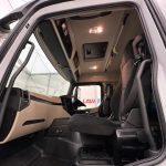 Mercedes Actros 1824 4×2 Sleeper Cab Box Van - thumbnail