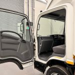 Isuzu N75.190 Day Cab Box Van - thumbnail