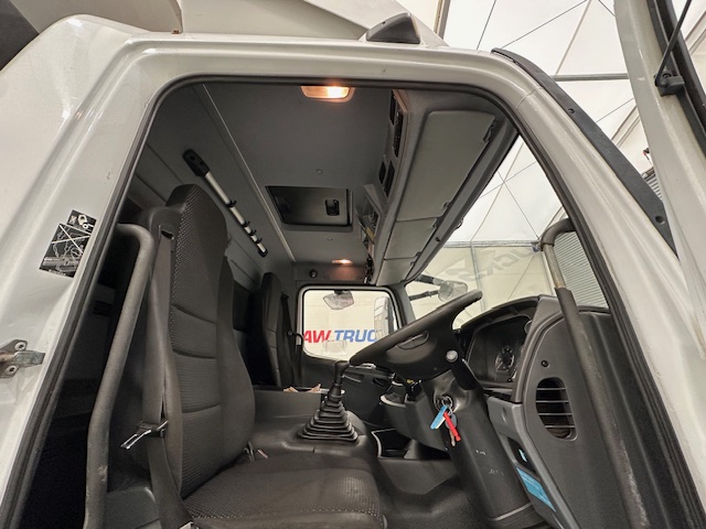 Mercedes Axor 1824 Day Cab Fridge Box