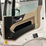 Mercedes Actros 1824 Sleeper Cab Curtainsider - thumbnail