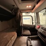 DAF CF 330 6×2 Rear Lift Sleeper Cab Curtainsider - thumbnail
