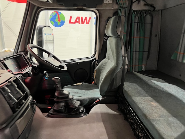 Volvo FM12 420 6×2 Midlift Tractor Unit Manual