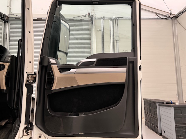 MAN TGX 26.500 6×2 Midlift Tractor Unit