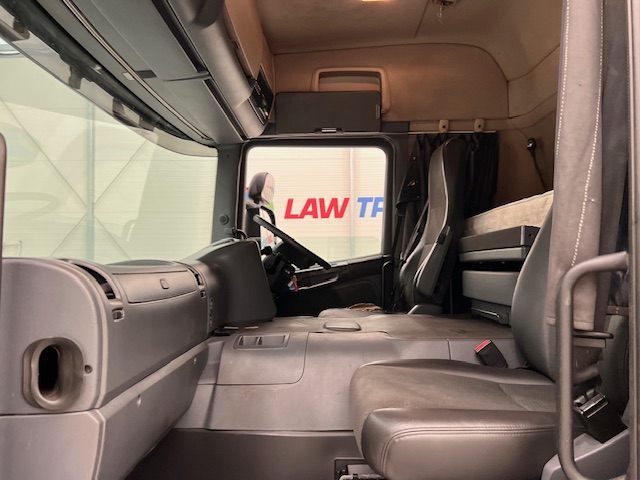 Scania P280 6×2 Highline Rear Lift Curtainsider