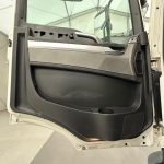 MAN TGM 18.250 4×2 Sleeper Cab Curtainsider - thumbnail