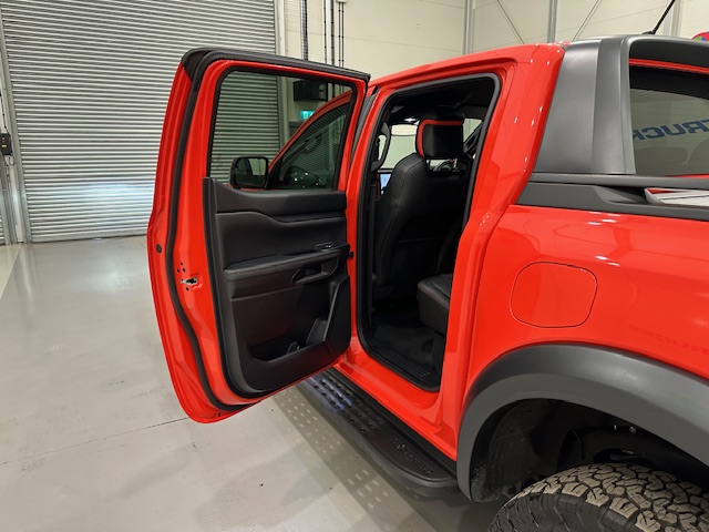 Ford Ranger Raptor 2.0 Auto 4×4 Pick Up