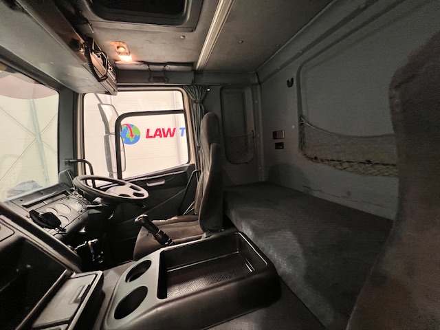 DAF CF85 380 4×2 Sleeper Cab Tractor Unit Manual