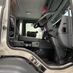Scania P360 8×4 Day Cab Hookloader Manual - thumbnail