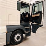 MAN TGX 26.460 6×2 Tractor Unit - thumbnail