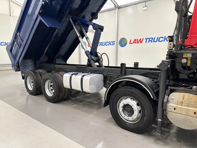 DAF CF85 410 8×4 Day Cab Steel Tipper Grab