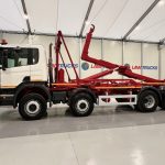 Scania P370 8×4 Rest Cab Hookloader Manual - thumbnail