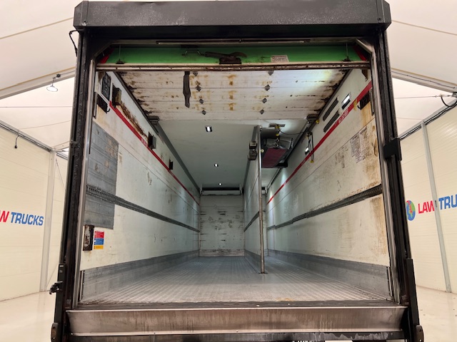 Scania P280 6×2 Rear Lift Day Cab Fridge Box