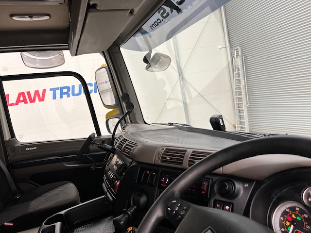 DAF CF85 360 6×2 Midlift Tractor Unit