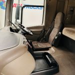DAF CF65 250 Sleeper Cab Curtainsider - thumbnail
