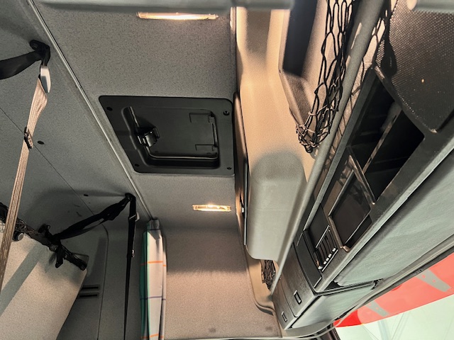 Volvo FM12 380 6×2 Midlift Tractor Unit Manual