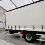 Mercedes Actros 1824 Day Cab Curtainsider - thumbnail