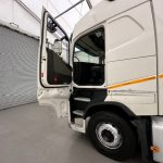 Volvo FH 460 6×2 Midlift Tractor Unit - thumbnail