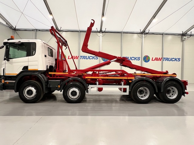 Scania P370 8×4 Rest Cab Hookloader Manual