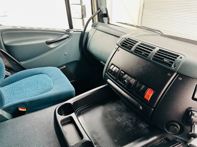 DAF CF65 220 Sleeper Cab Fridge Box