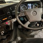 Mercedes Actros 1824 4×2 Sleeper Cab Box Van - thumbnail