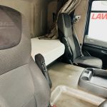 DAF CF 250 4×2 Sleeper Cab Curtainsider - thumbnail
