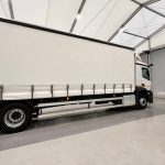 Mercedes Actros 1824 Day Cab Curtainsider - thumbnail